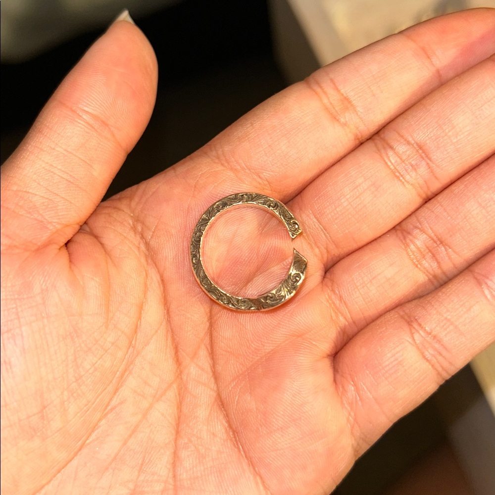 Silver Gg Ring - image 4